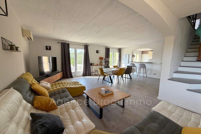 Villa - 168 m² - 7 pièces