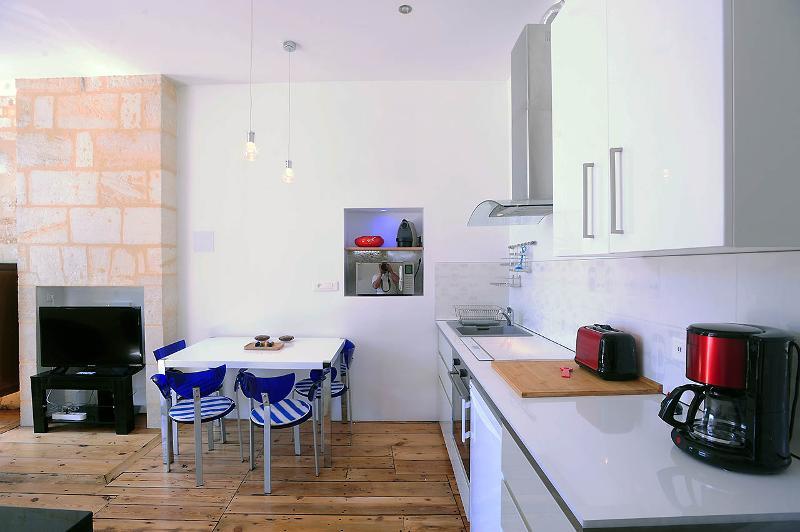 Studio - 24 m² - 1 pièce