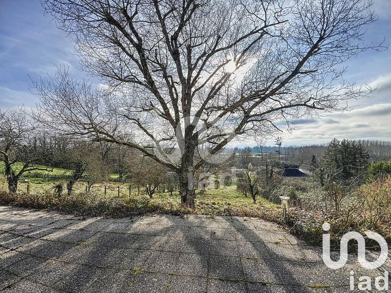 Maison - 166 m² - 8 pièces