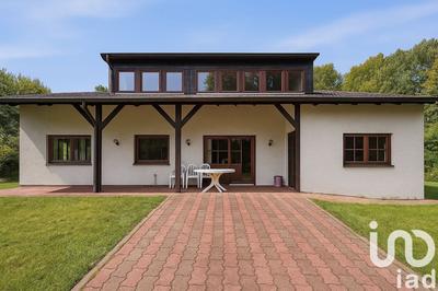 Maison - 245 m² - 10 pièces