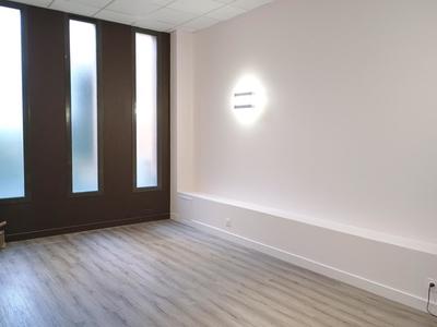 Local d'activité / Entrepôt - 38 m²