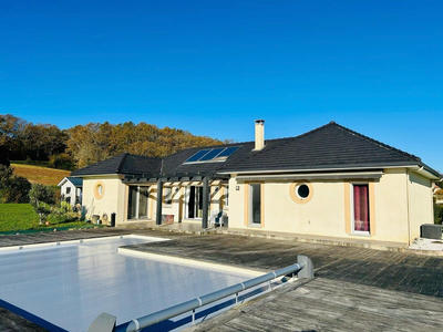 Maison - 125 m² - 5 pièces