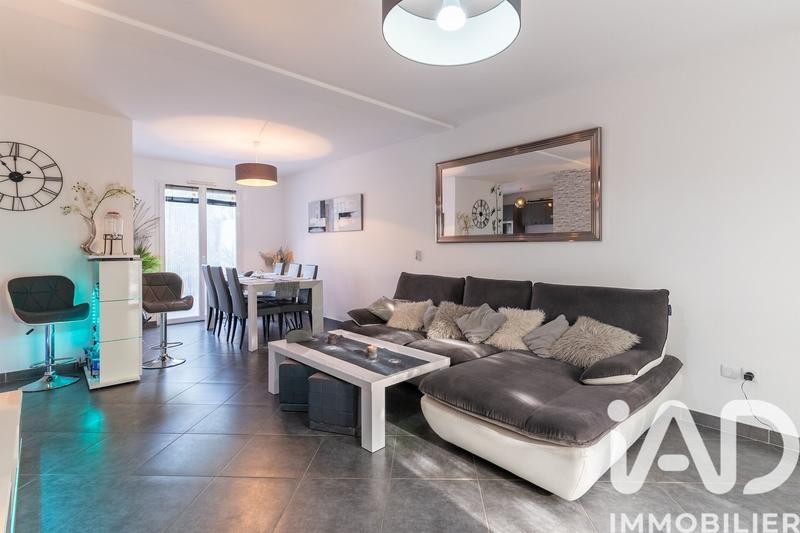 Maison - 93 m² - 4 pièces