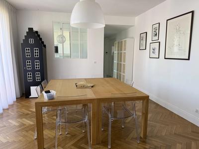 Appartement - 75 m² - 3 pièces