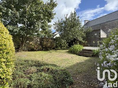 Maison - 98 m² - 4 pièces