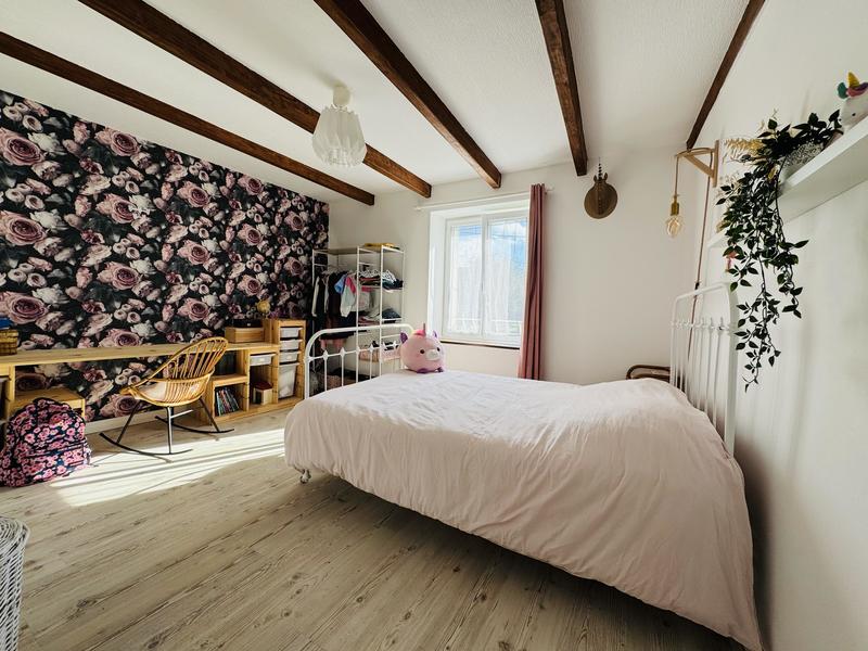 Maison - 181 m² - 8 pièces