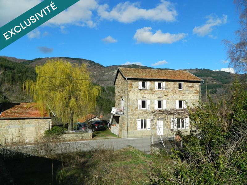 Maison - 166 m² - 10 pièces