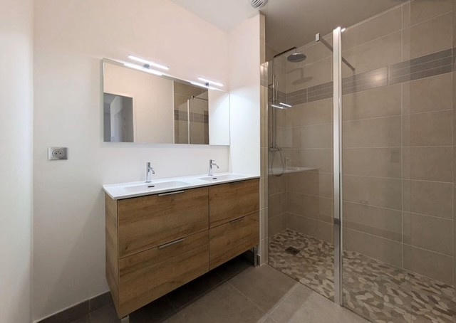 Appartement - 104 m² - 3 pièces