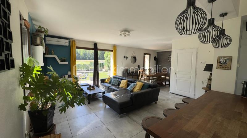 Maison - 108 m² - 5 pièces