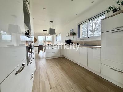 Pavillon - 101 m² - 6 pièces