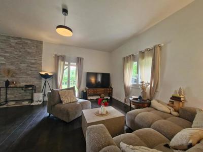 Maison - 73 m² - 4 pièces