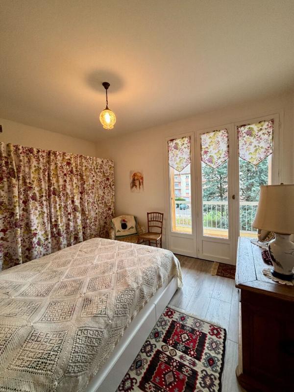 Appartement - 115 m² - 5 pièces