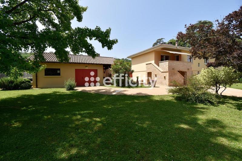 Villa - 171 m² - 8 pièces