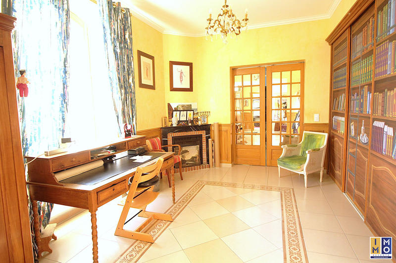 Maison ancienne - 260 m² - 7 pièces