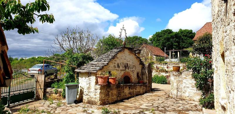 Mas - 330 m² - 10 pièces