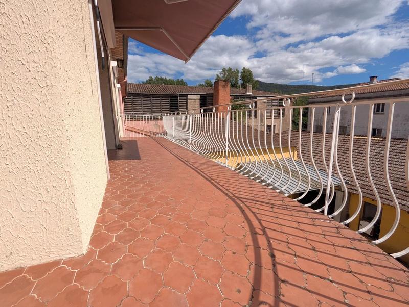 Immeuble - 3 200 m²