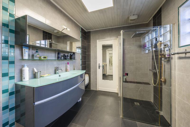 Maison - 178 m² - 7 pièces