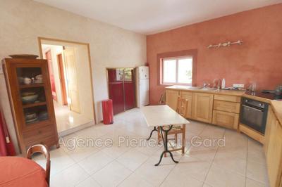 Maison en pierre - 300 m² - 7 pièces
