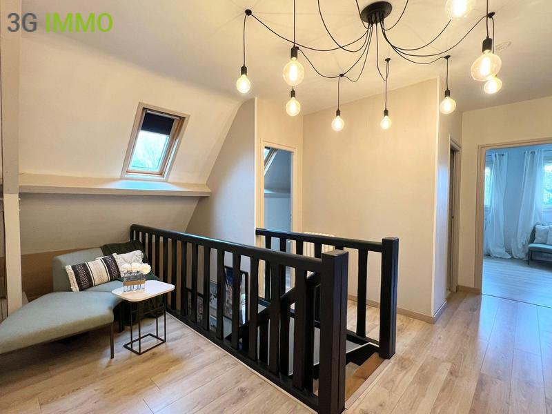 Maison d'architecte - 201 m² - 9 pièces