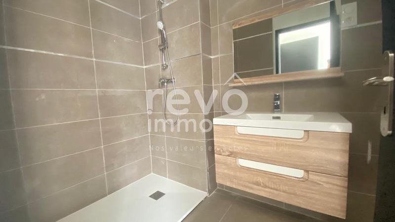 Appartement - 111 m² - 4 pièces