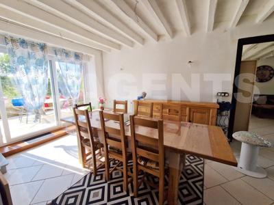 Maison en pierre - 182 m² - 9 pièces