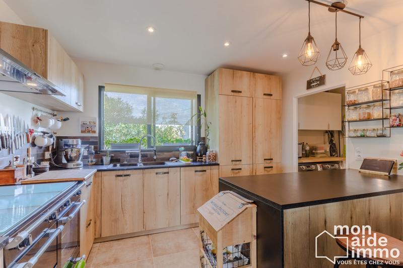 Maison - 123 m² - 5 pièces