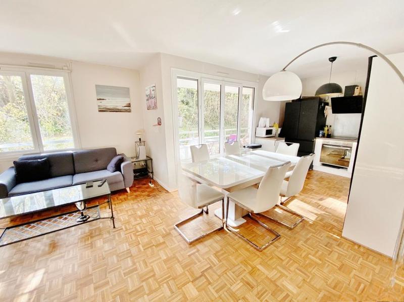 Appartement - 85 m² - 4 pièces