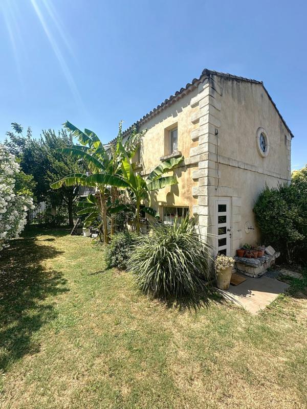 Maison - 240 m² - 6 pièces