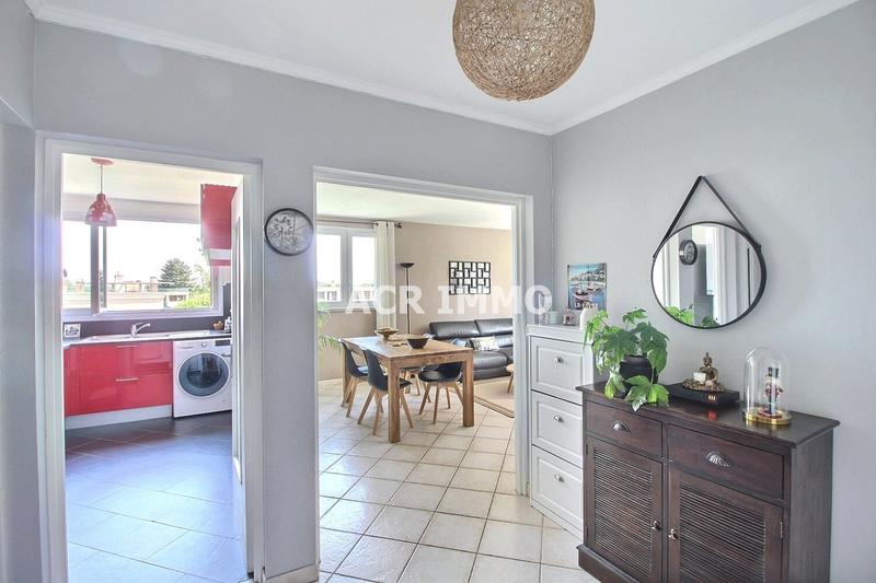 Appartement - 65 m² - 3 pièces