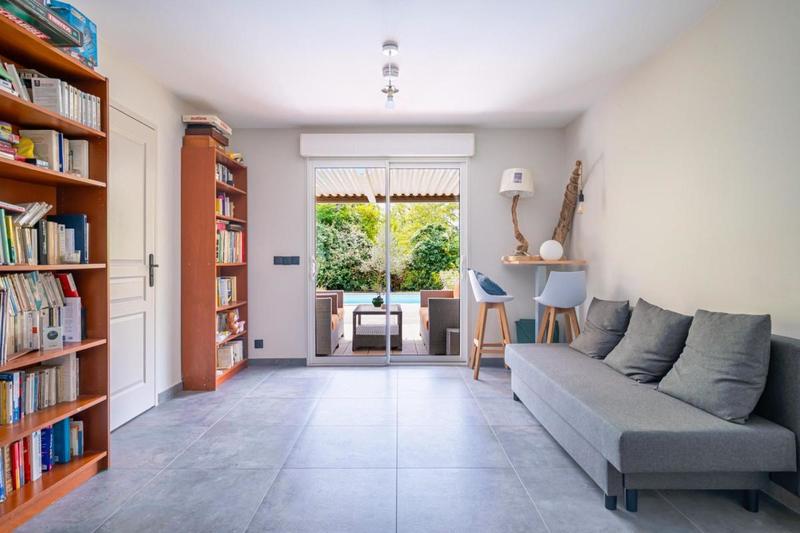 Maison traditionnelle - 153 m² - 6 pièces