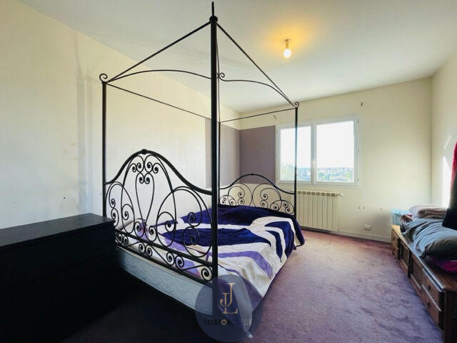 Villa - 166 m² - 5 pièces