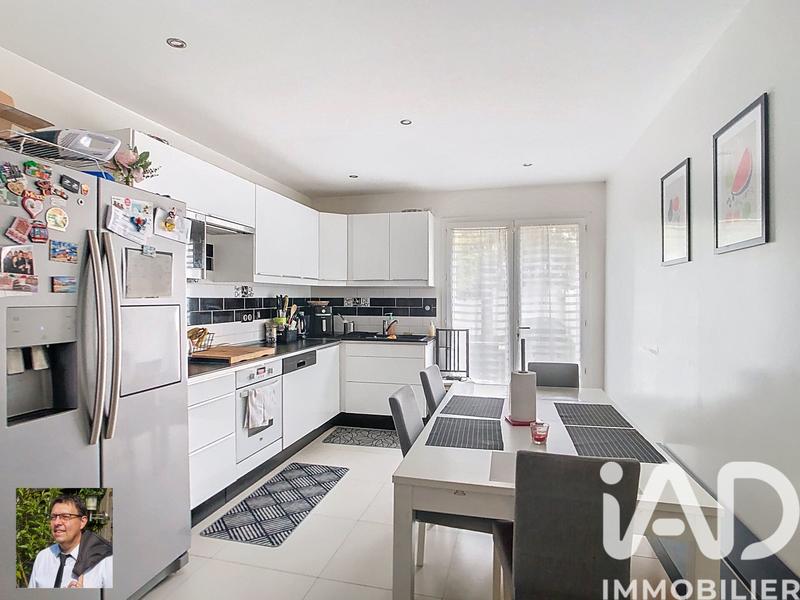 Maison - 98 m² - 5 pièces