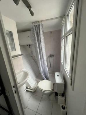 Studio - 12 m² - 1 pièce