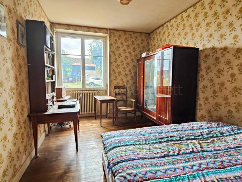 Maison en pierre - 116 m² - 7 pièces