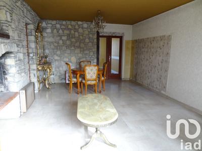 Maison - 89 m² - 4 pièces