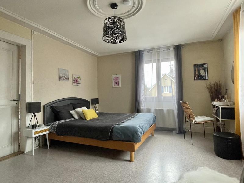 Maison - 123 m² - 6 pièces