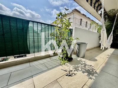 Appartement - 96 m² - 4 pièces