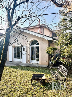 Maison - 150 m² - 5 pièces