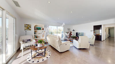 Maison - 170 m² - 7 pièces