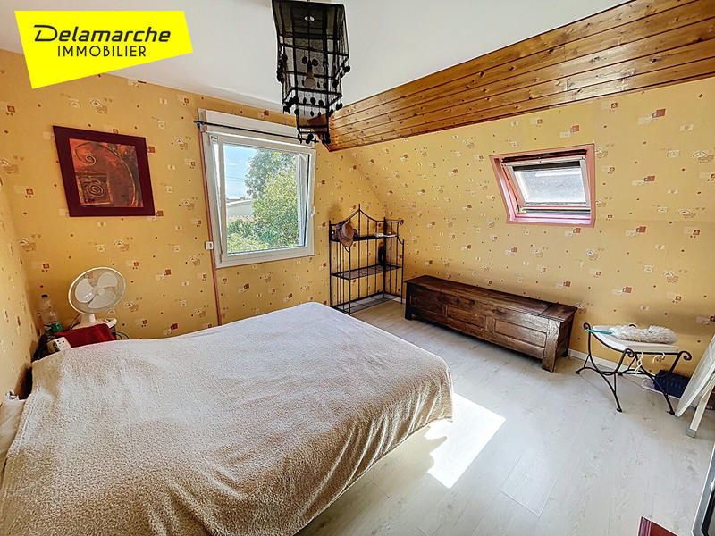 Maison - 94 m² - 5 pièces