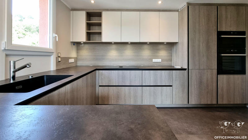 Appartement - 124 m² - 4 pièces