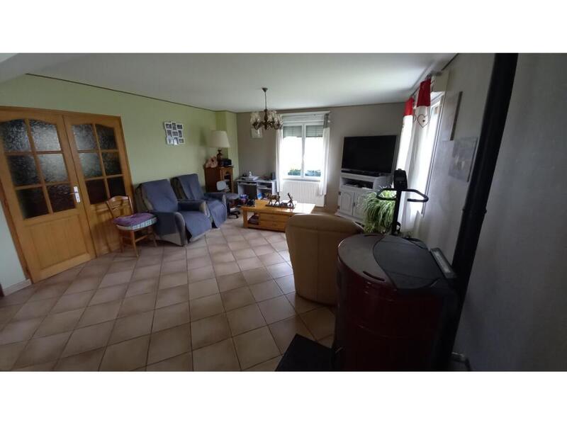Maison - 143 m² - 5 pièces