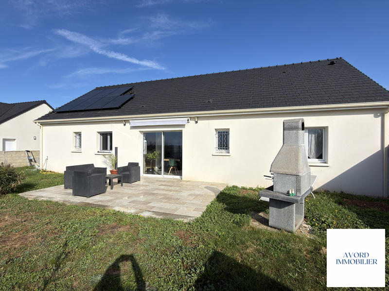 Maison - 96 m² - 4 pièces