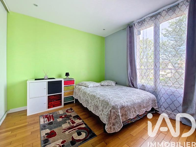 Maison - 141 m² - 7 pièces