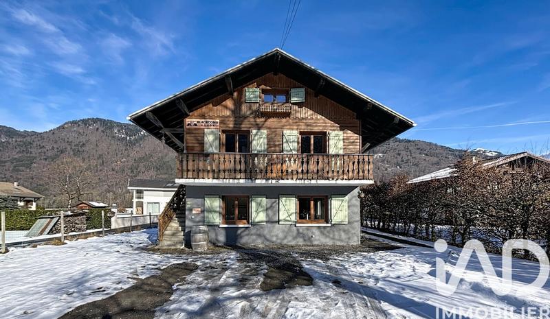 Châlet - 87 m² - 5 pièces