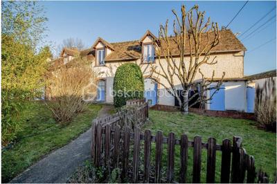 Propriété - 368 m² - 11 pièces