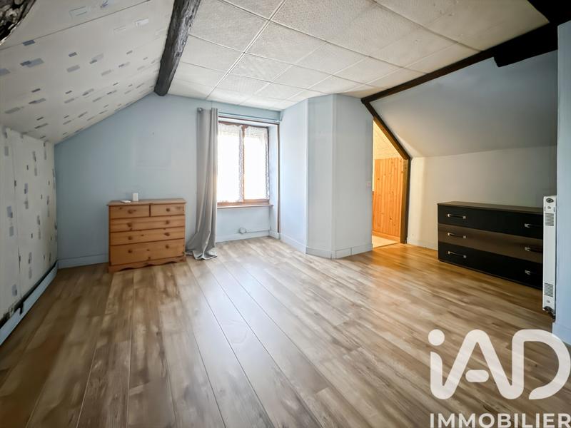 Maison de village - 97 m² - 5 pièces