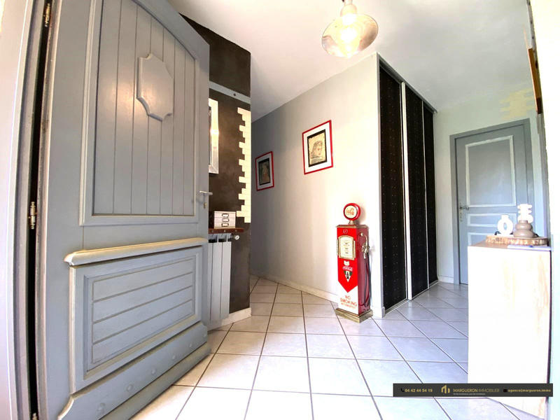 Maison - 99 m² - 4 pièces