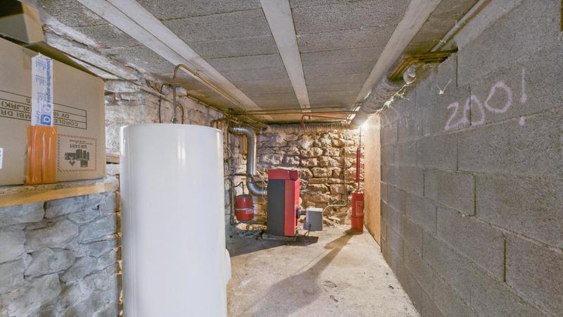 Maison - 140 m² - 8 pièces