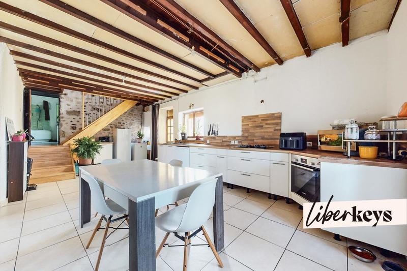 Maison - 155 m² - 6 pièces